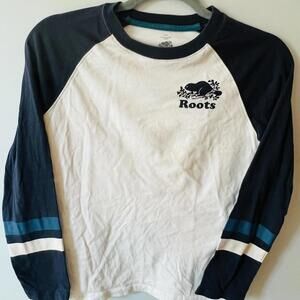 Roots Kids Kong Sleeve Shirt. Size: Youth 9-12